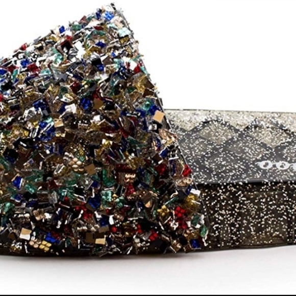 Rhinestone Slides - Picture 3 of 4